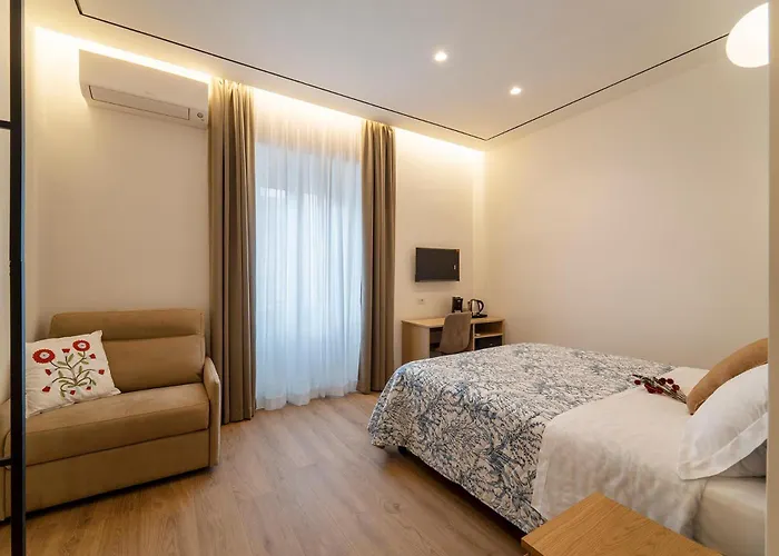 Relais Termini Pensión 4*
