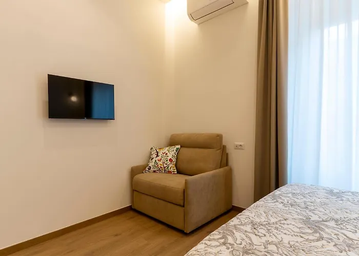 Relais Termini Pensión 4*